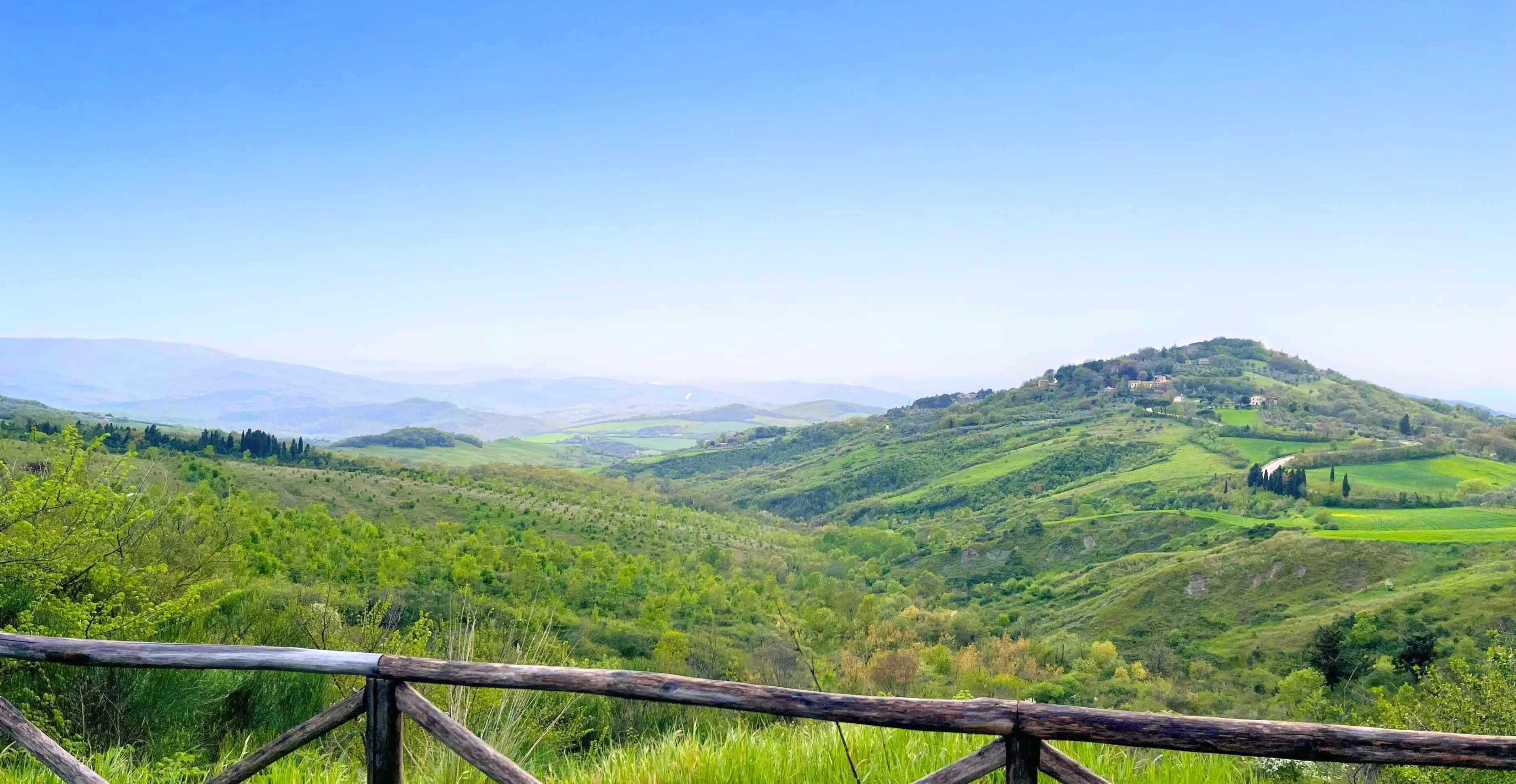 tiny house in the tuscan countryside near siena