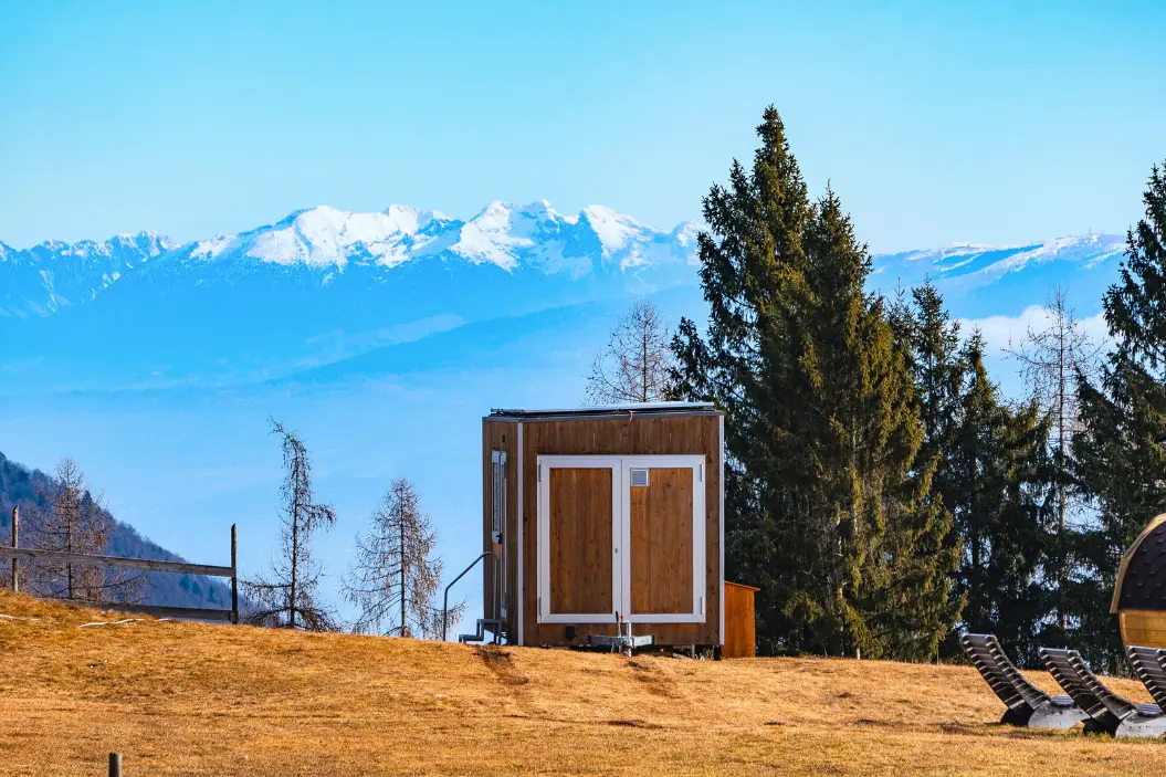 dintorni tiny house cima di lan sulle dolomiti in inverno